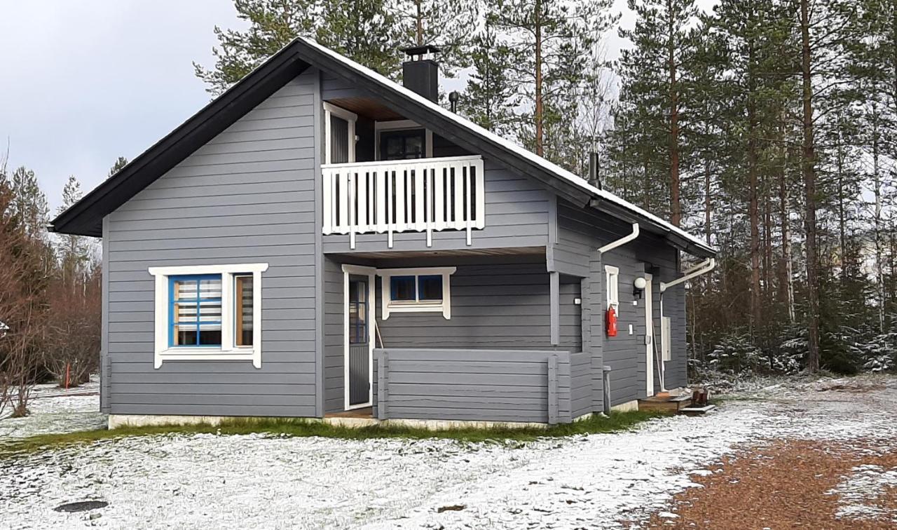 Paljakka Moekit